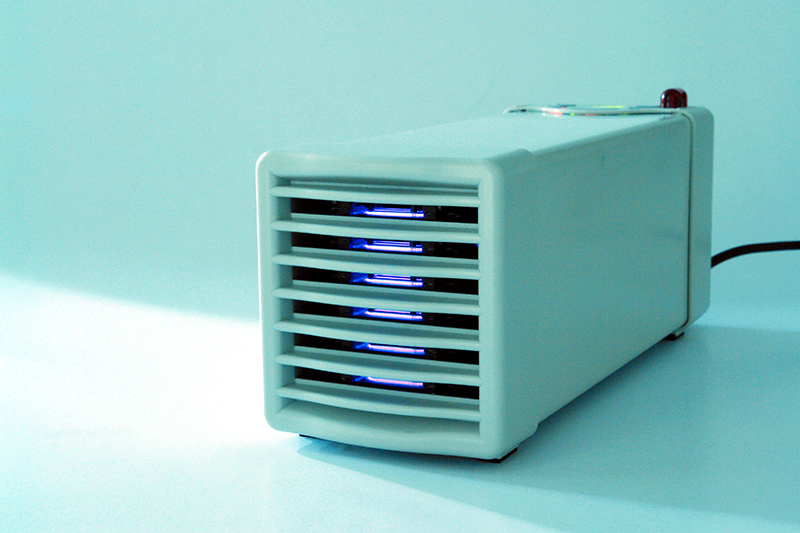 XeTIN XT-1000 Ozone Sterilizer XeTIN XT-1000 Ozone Sterilizer