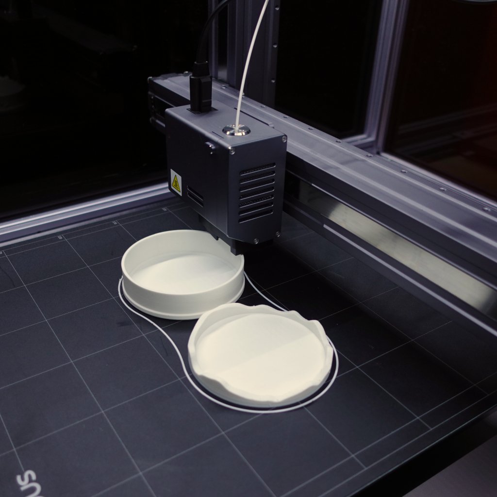 3D 列印主體和蓋子 3D 列印主體和蓋子