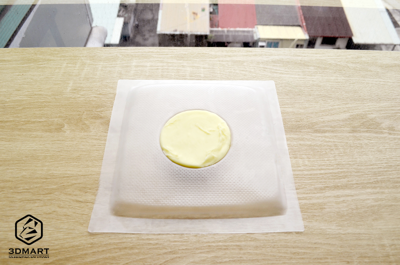 Olaf_chocolate_in_formbox_mould